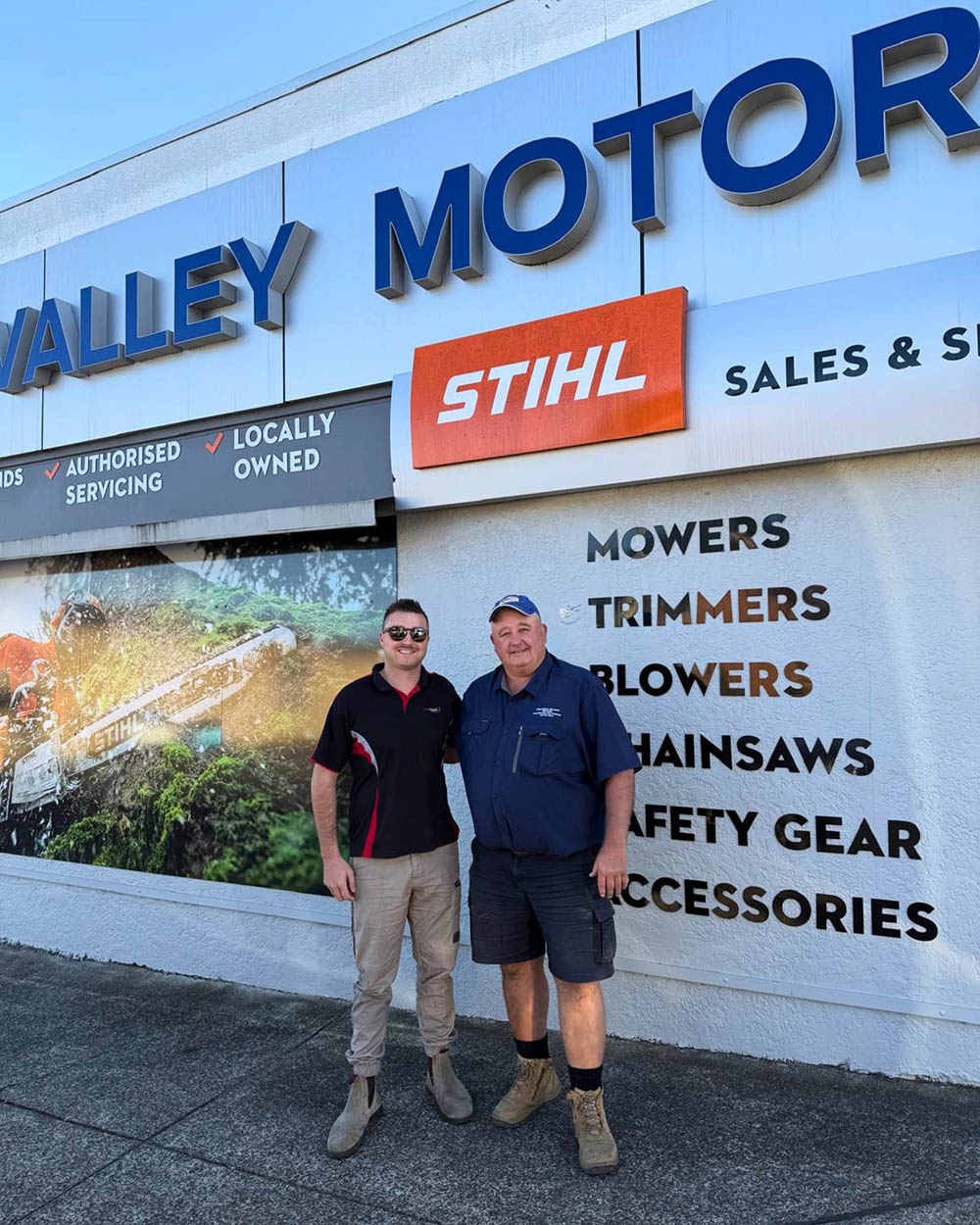 Peak Connect technician with a Valley Motors customer in Gloucester